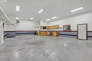 148 SE Houck Ave, Roseburg, OR 97470 - Photo 42