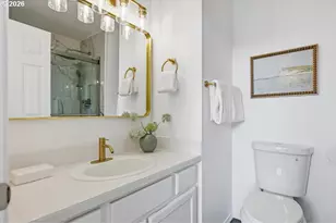 7988 Southeast Grand Avenue, Portland, OR 97202 - Photo 26