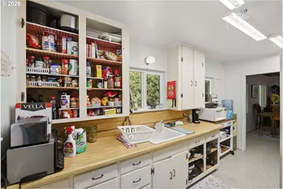 92681 Anderson Ln, Coos Bay, OR 97420 - Photo 22