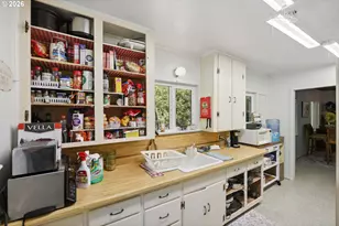 92681 Anderson Ln, Coos Bay, OR 97420 - Photo 22