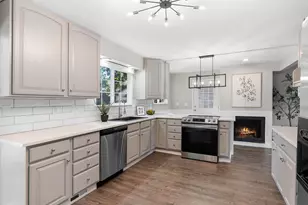 1010 Marylhurst Dr, West Linn, OR 97068 - Photo 10