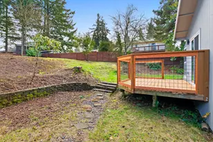 1010 Marylhurst Dr, West Linn, OR 97068 - Photo 44