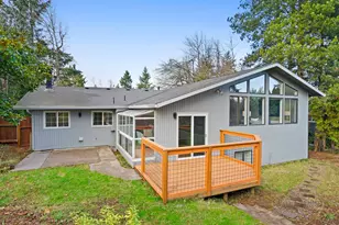 1010 Marylhurst Dr, West Linn, OR 97068 - Photo 42