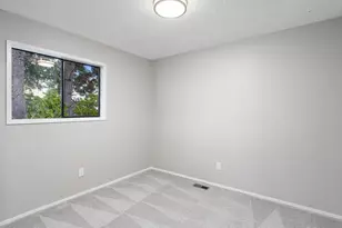1010 Marylhurst Dr, West Linn, OR 97068 - Photo 28