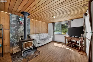 96258 Coos Sumner Ln, Coos Bay, OR 97420 - Photo 18