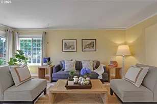 10910 NE Eugene St, Portland, OR 97220 - Photo 10