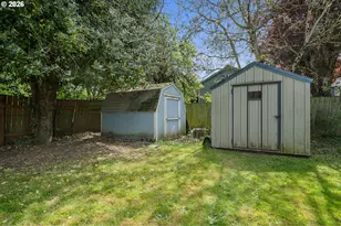 8934 NE Sumner St, Portland, OR 97220 - Photo 22