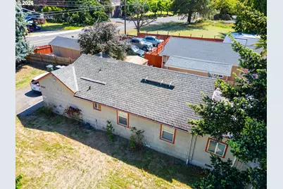4240 SW 197th Ave, Beaverton, OR 97078 - Photo 28