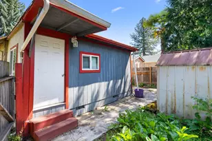 4240 SW 197th Ave, Beaverton, OR 97078 - Photo 24