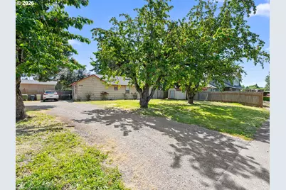 4240 SW 197th Ave, Beaverton, OR 97078 - Photo 18