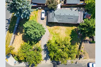 4240 SW 197th Ave, Beaverton, OR 97078 - Photo 1