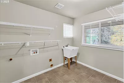 1892 SW Willowview Ter, Beaverton, OR 97003 - Photo 36