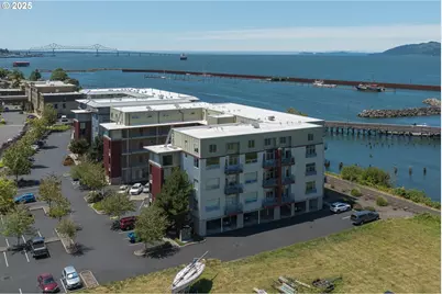 3990 Abbey Ln #B401, Astoria, OR 97103 - Photo 2