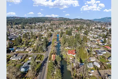 731 S River Rd, Cottage Grove, OR 97424 - Photo 44