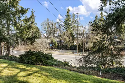 731 S River Rd, Cottage Grove, OR 97424 - Photo 8