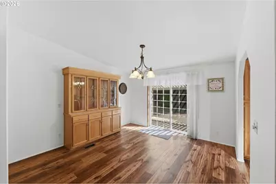 93608 Easy Ln, Coos Bay, OR 97420 - Photo 10