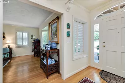 149 Iron Mountain Blvd, Lake Oswego, OR 97034 - Photo 4