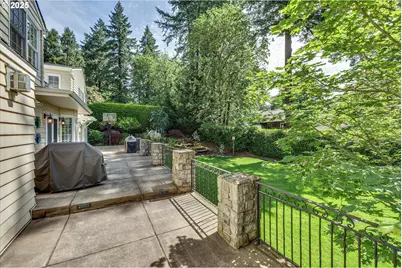 149 Iron Mountain Blvd, Lake Oswego, OR 97034 - Photo 38