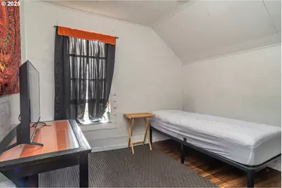 1224 NE Freemont Ave, Roseburg, OR 97470 - Photo 12