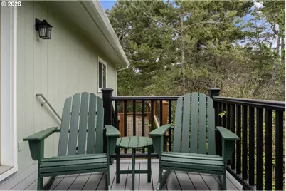 87997 Kelsie Way, Florence, OR 97439 - Photo 36