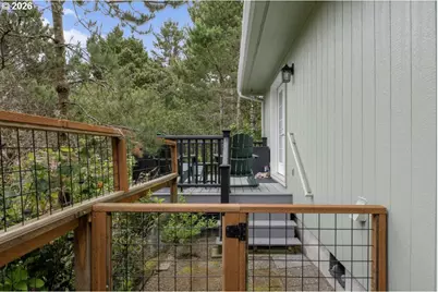87997 Kelsie Way, Florence, OR 97439 - Photo 38