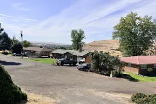 26 NE Nelson Dr, Pendleton, OR 97801 - Photo 22