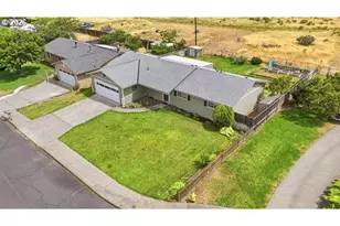 190 Tyler Ave, Umatilla, OR 97882 - Photo 24