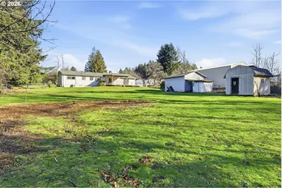18630 SE Sunnyside Rd, Damascus, OR 97089 - Photo 32