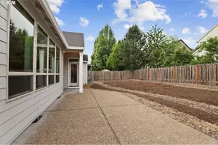 655 NW Willow Glen Pl, Beaverton, OR 97006 - Photo 30