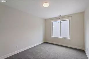 655 NW Willow Glen Pl, Beaverton, OR 97006 - Photo 24