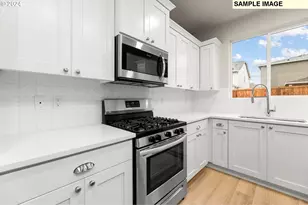 3135 S Nectarine St, Cornelius, OR 97113 - Photo 14