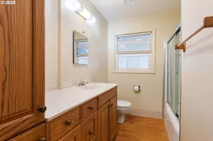 3607 SE 130th Ave, Portland, OR 97236 - Photo 16