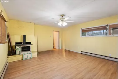 3607 SE 130th Ave, Portland, OR 97236 - Photo 14