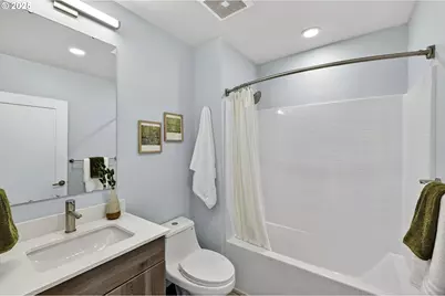 7256 NE Going St, Portland, OR 97218 - Photo 34