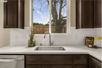 8605 NE 70th Cir, Vancouver, WA 98662 - Photo 8