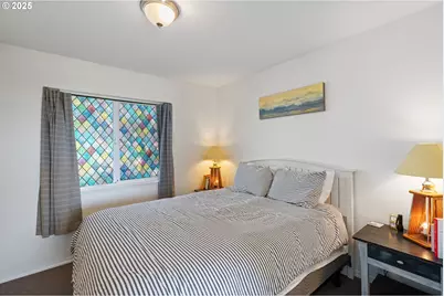 269 S Pacific St, Rockaway Beach, OR 97136 - Photo 8
