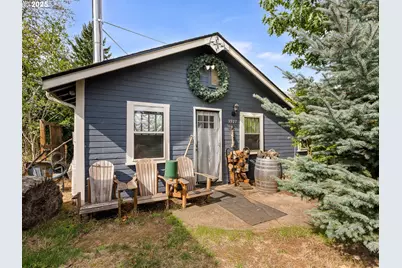 3927 NE 47th Ave, Portland, OR 97213 - Photo 1