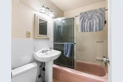 3927 NE 47th Ave, Portland, OR 97213 - Photo 10