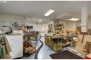 2609 NW Cascade St, Camas, WA 98607 - Photo 28