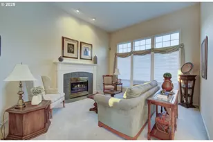 2609 NW Cascade St, Camas, WA 98607 - Photo 14