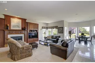 2609 NW Cascade St, Camas, WA 98607 - Photo 6