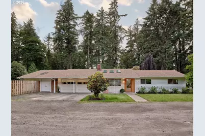 16625 Astor Ave, Lake Oswego, OR 97035 - Photo 2