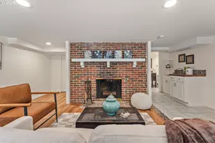 6225 SW Nevada Ct, Portland, OR 97219 - Photo 34