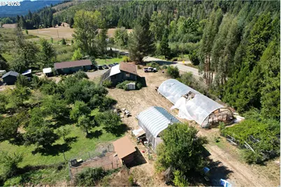 3685 Windy Creek Rd, Glendale, OR 97442 - Photo 38