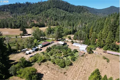 3685 Windy Creek Rd, Glendale, OR 97442 - Photo 34