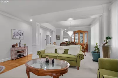 4728 Cambridge Ct, Lake Oswego, OR 97035 - Photo 6