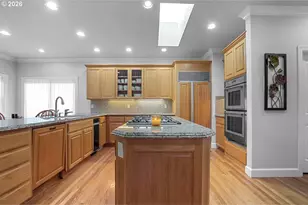 4728 Cambridge Ct, Lake Oswego, OR 97035 - Photo 12