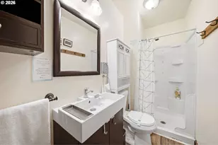709 W Fourth Plain Blvd, Vancouver, WA 98660 - Photo 14