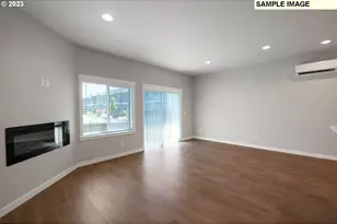 11319 SE Pleasant Vly Pkwy, Happy Valley, OR 97086 - Photo 16