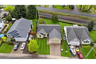 948 Salamander Rd, Jefferson, OR 97352 - Photo 32
